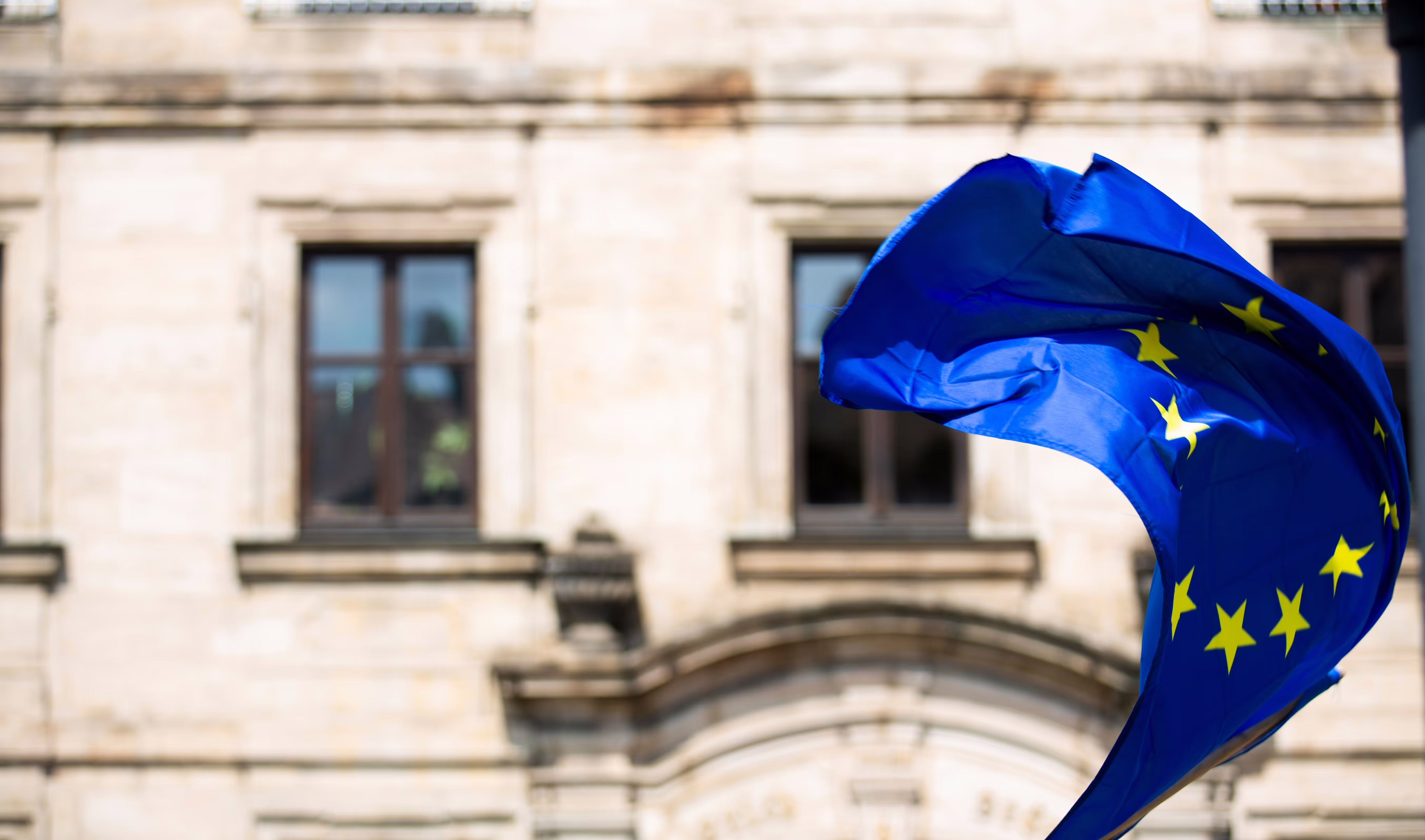 Les hommes politiques montrent-ils un engagement sur le long terme envers le SEQE ?